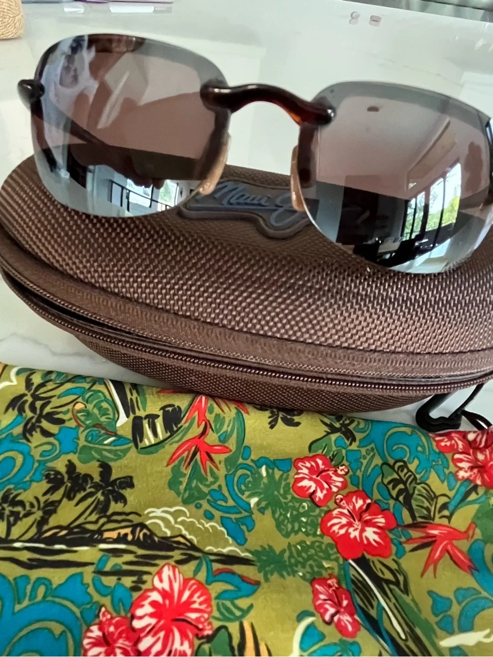 N/A stylish brown